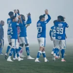 Cruzeiro vence o Coritiba no Couto Pereira