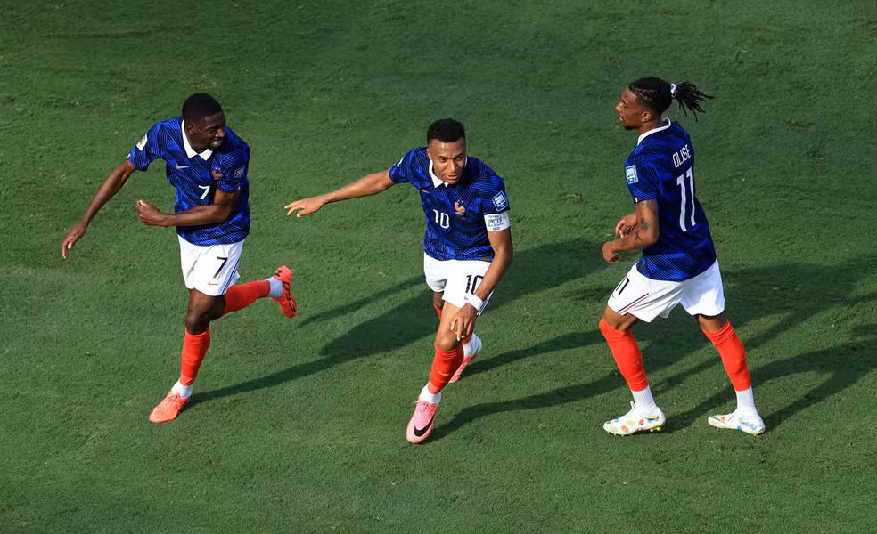 França - Mbappé, Olise e Dembelé