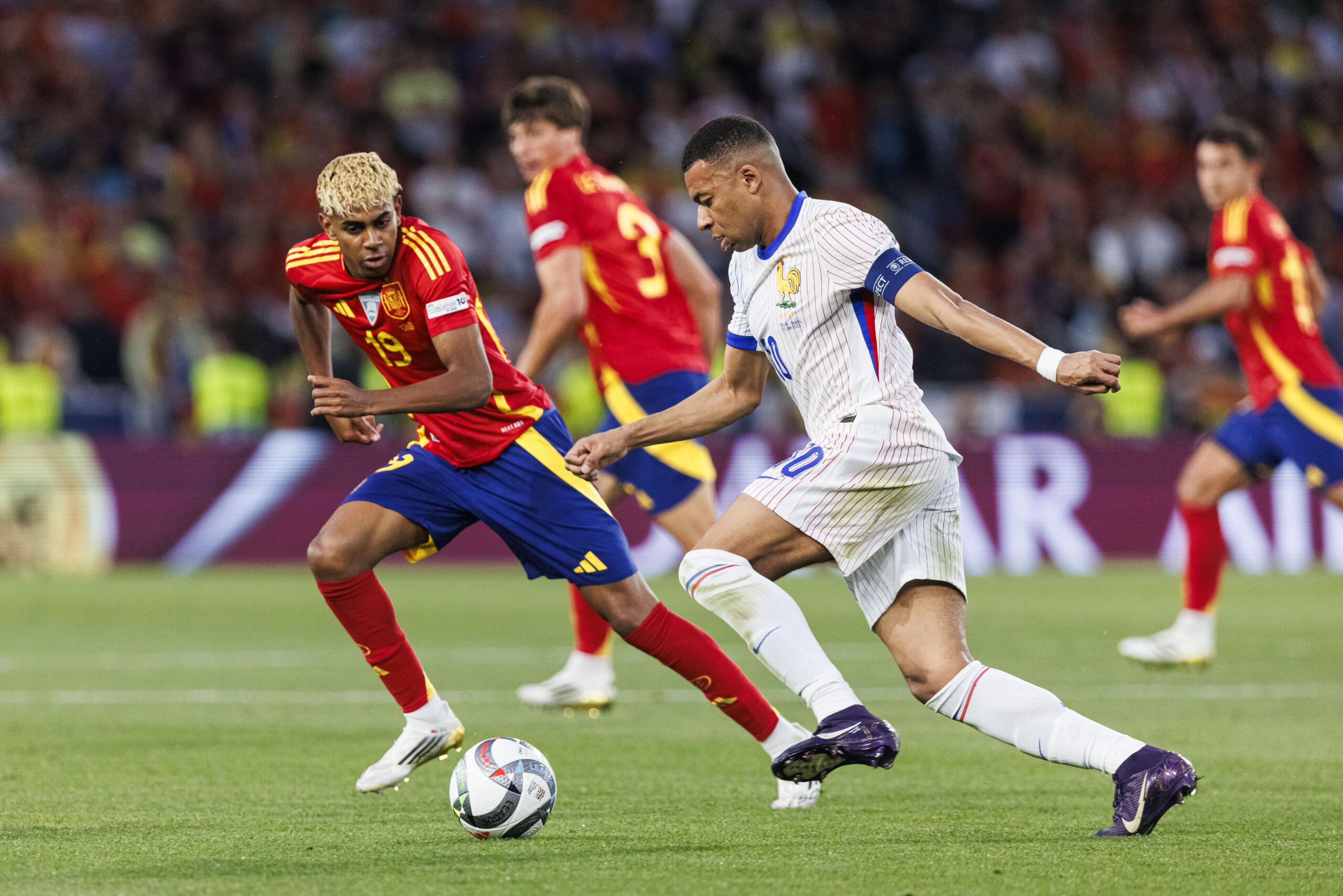 França x Espanha: Melhor ataque enfrenta a melhor defesa da Copa 2026