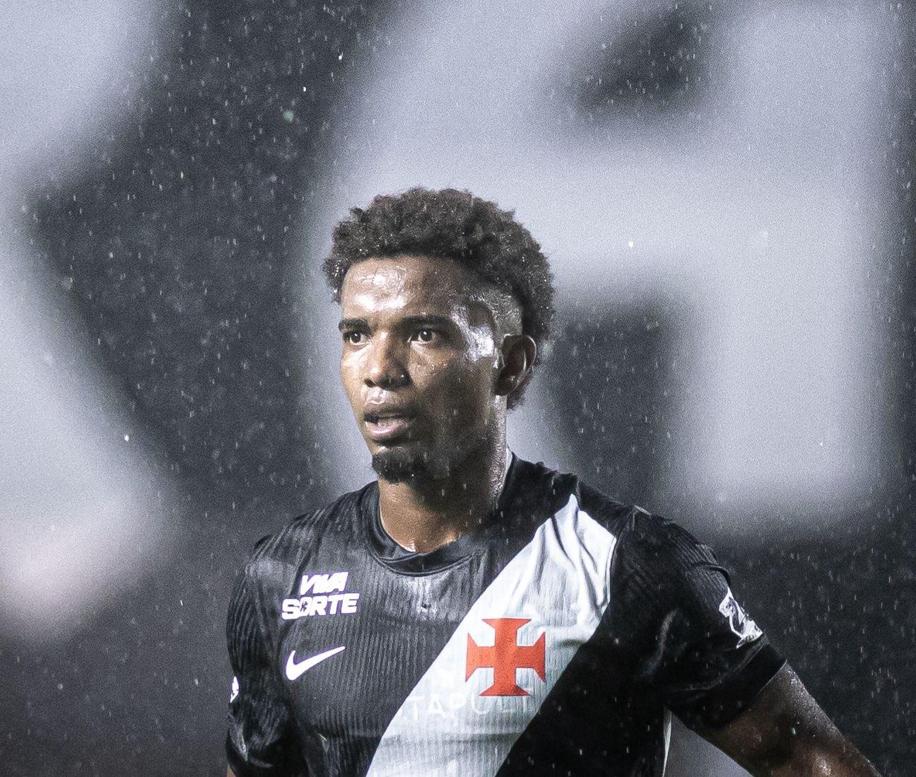Vasco Thiago Mendes