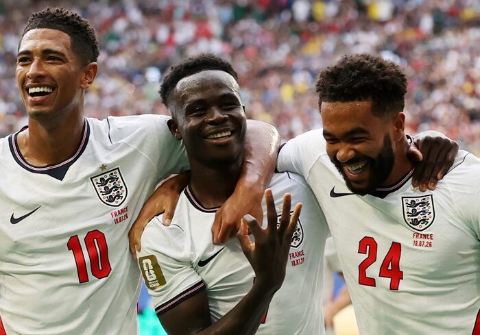 Inglaterra venceu a França por 6 a 4 na disputa pelo terceiro lugar da Copa Arsenal