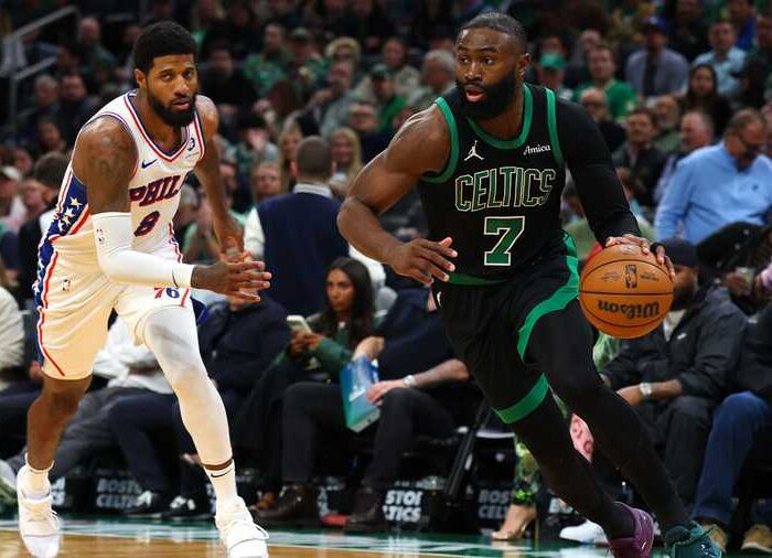 Jaylen Brown e Paul George - troca entre Boston Celtics e Philadelphia 76ers