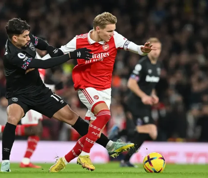 Odegaard - futebol pelo Arsenal