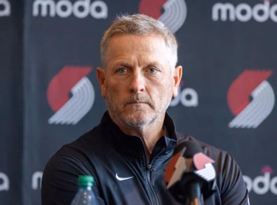 Tom Dundon aposta em fórmula da NHL para revolucionar os Trail Blazers