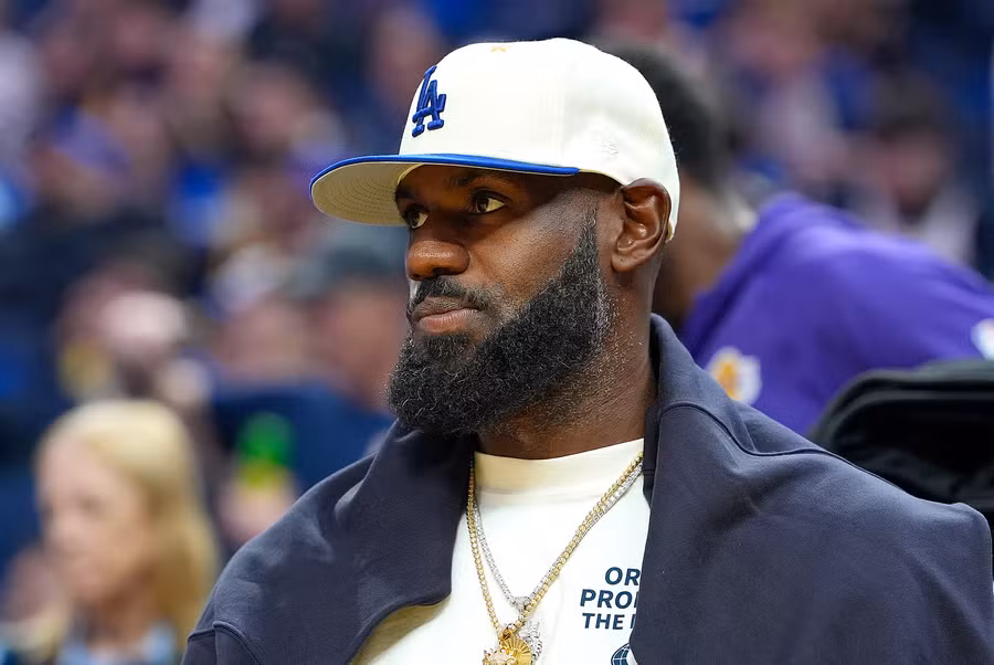 Onde LeBron James vai jogar? Todos os indícios sobre o futuro do astro