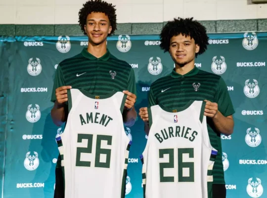 Milwaukee Bucks