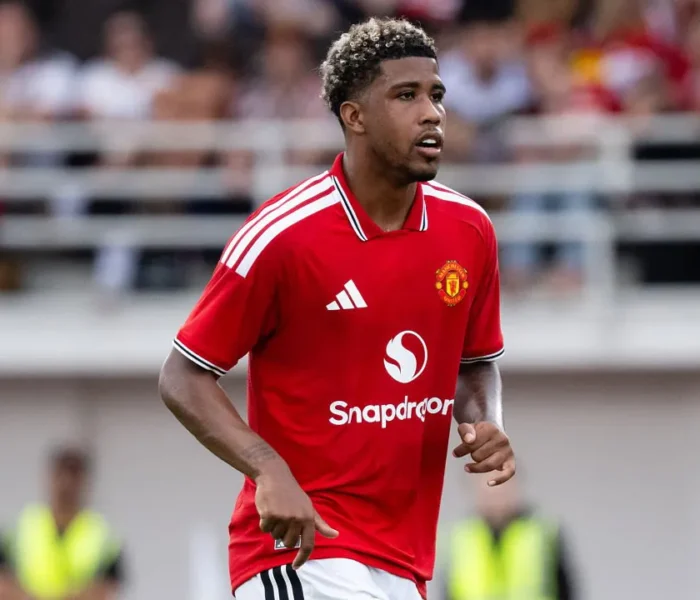 andrey santos manchester united