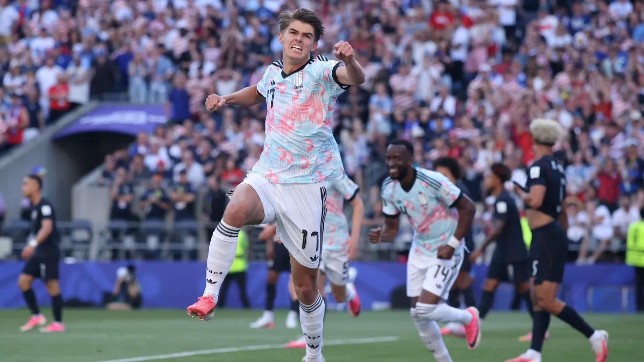 Estados Unidos é goleado pela Bélgica de De Ketelaere,