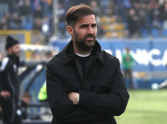 Cesc Fàbregas, Técnico. Foto: Reprodução/ Yahoo Sports