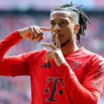 Michael Olise se tornou um dos destaques do futebol europeu na temporada 2025/26