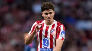 Julián Alvarez perde a paciência e pressiona Atlético por transferência ao Barcelona