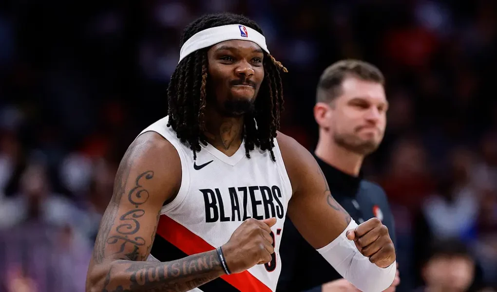 Blazers renovam com Williams.