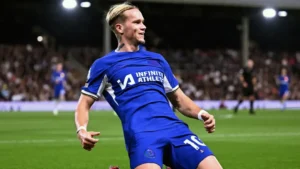Mudryk volta a jogar; ucraniano ainda tem espaço no elenco do Chelsea?
