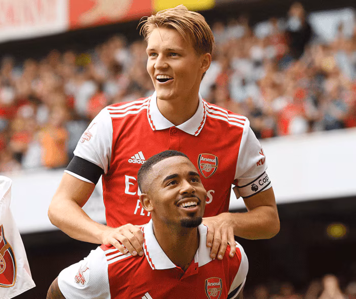odegaard e gabriel jesus arsenal