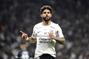 Corinthians x Athletico-PR: Análise Estatística e Prévia da 21ª Rodada do Brasileirão