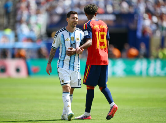 yamal messi copa espanha x argentina