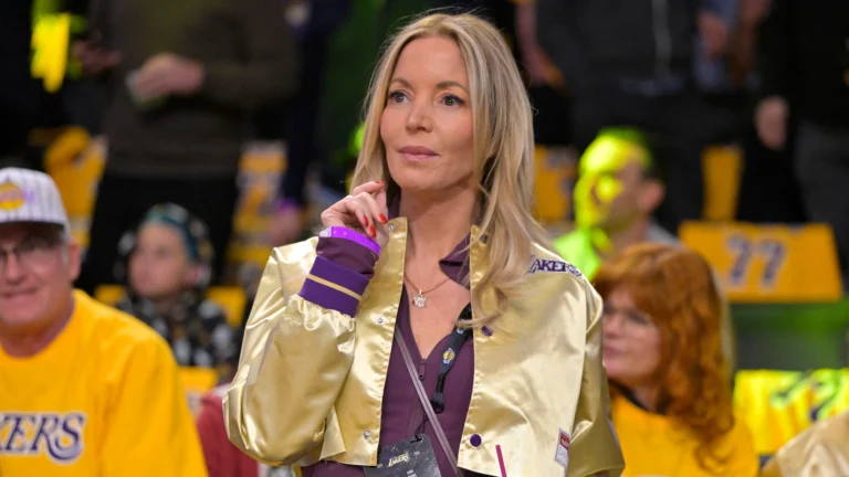 NBA: Los Angeles Lakers vive novo drama fora das quadras