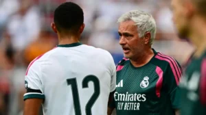 alexander arnold e mourinho real madrid