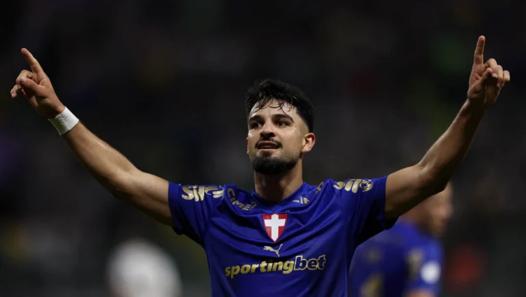 Foi pouco! Palmeiras faz 3 a 0 no Santos em noite dominante pela Copa do Brasil 