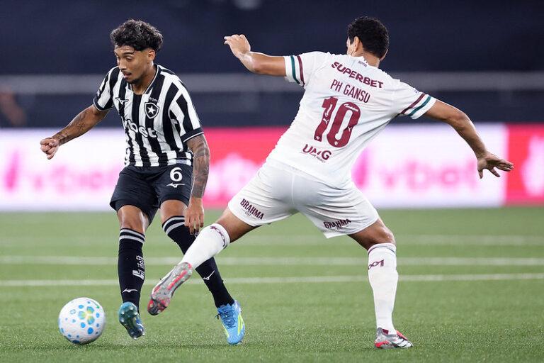 Fluminense reage no segundo tempo e empata clássico com o Botafogo