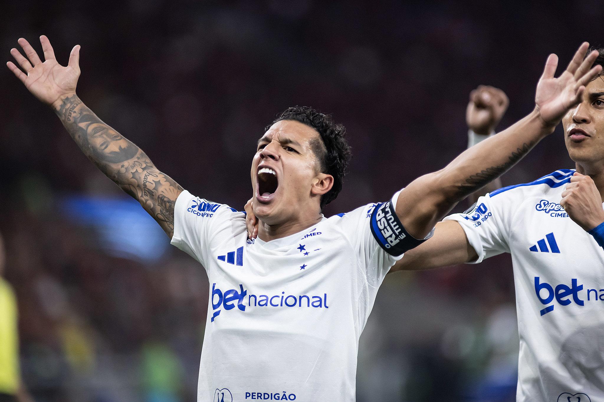 lucas romero cruzeiro