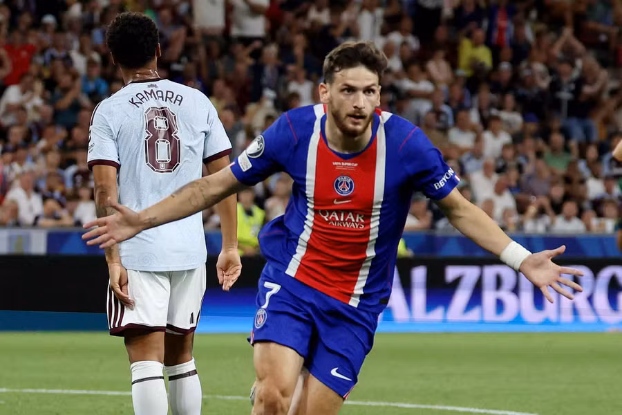 Kvaratskhelia PSG