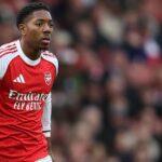 Lewis-Skelly jogando pelo Arsenal