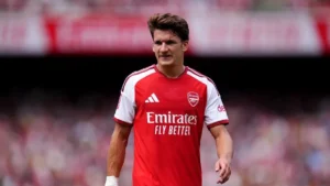 Arsenal encontra nova arma? Tzolis brilha e impressiona contra o Manchester City