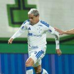 Chapecoense e Cruzeiro empatam em 0 a 0 na Arena Condá
