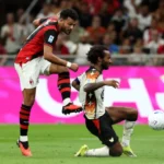 Milan vence Venezia.