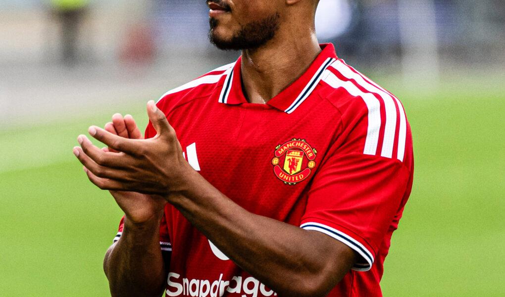 Youri Tielemans Manchester United