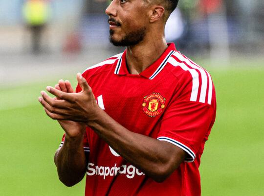 Youri Tielemans Manchester United