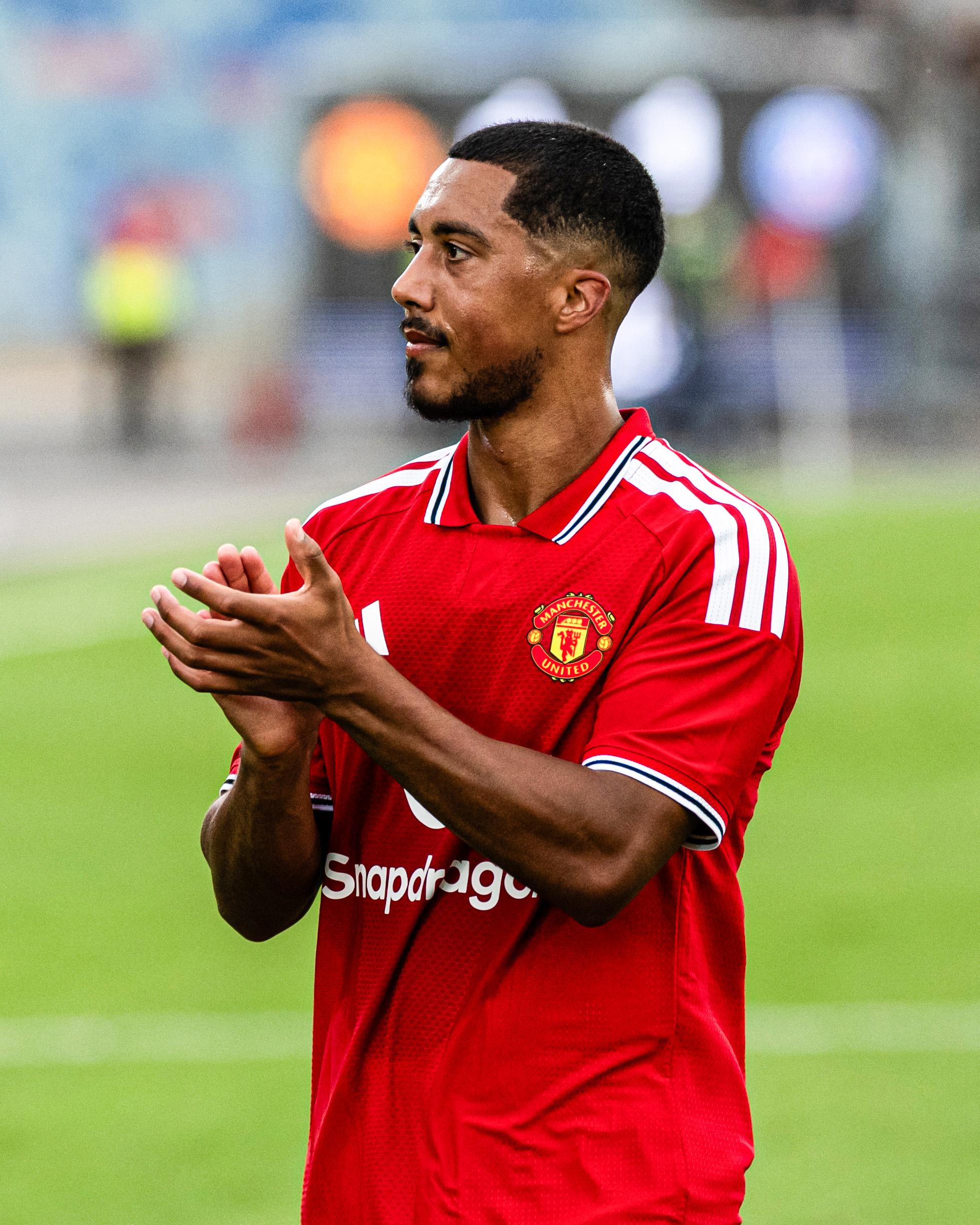 Youri Tielemans Manchester United