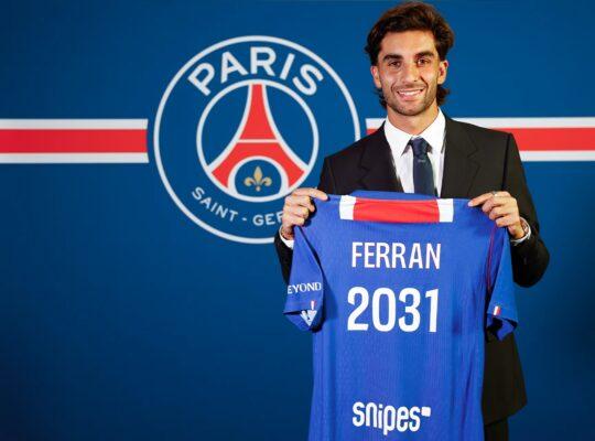 Ferran Torres Barcelona PSG