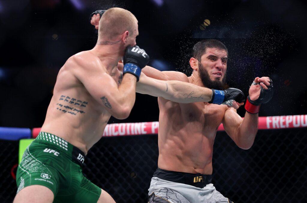 UFC 330: Makhachev mantém cinturão com vitória dominante contra Machado Garry; confira o que aconteceu no evento