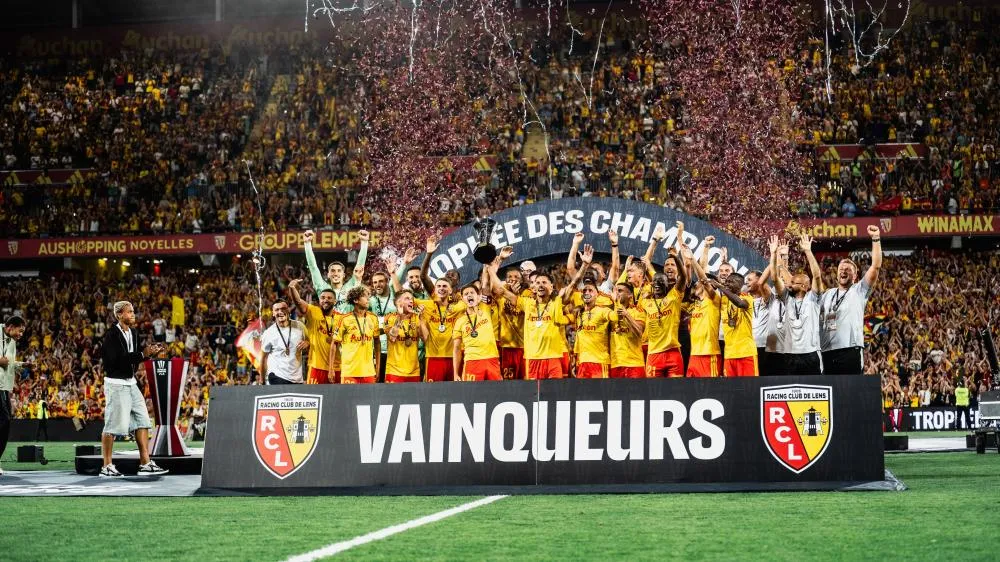 Lens