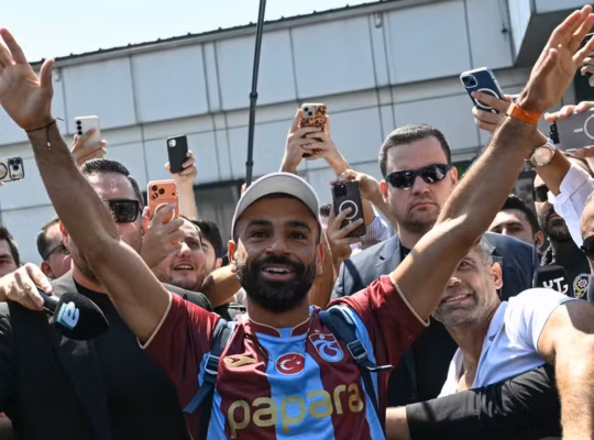Mohamed Salah chegou no Trabzonspor