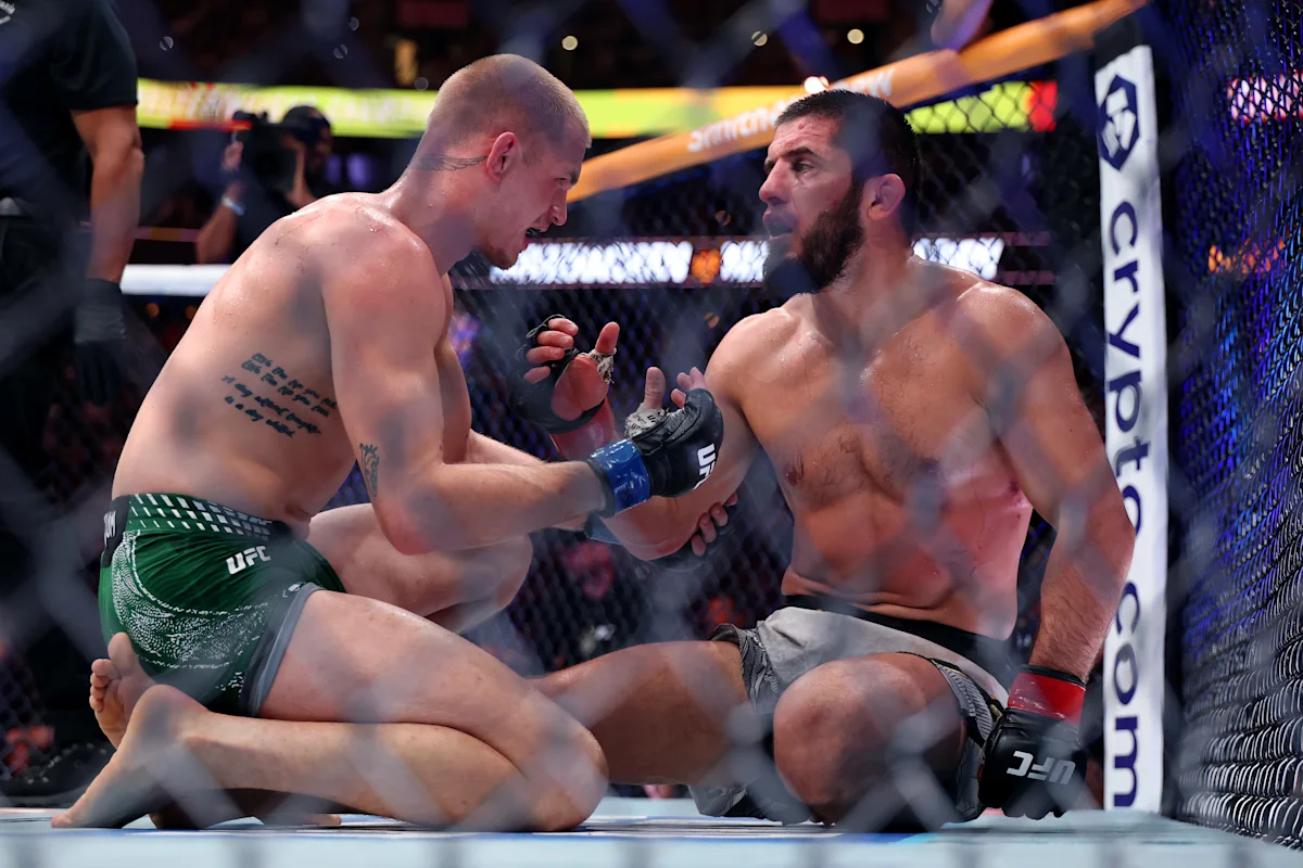UFC 330 Ian x Islam