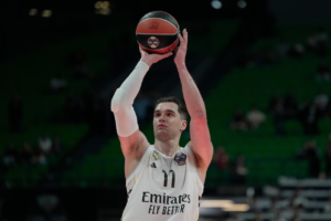 Cavaliers busca opções.