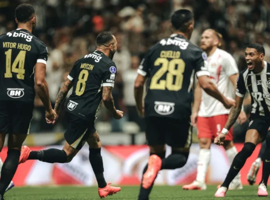 Atlético-MG empata com Bragantino e se classifica nas quartas de final da Copa Sul-Americana