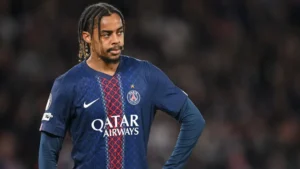 Entenda como Bradley Barcola se encaixaria no Liverpool de Iraola