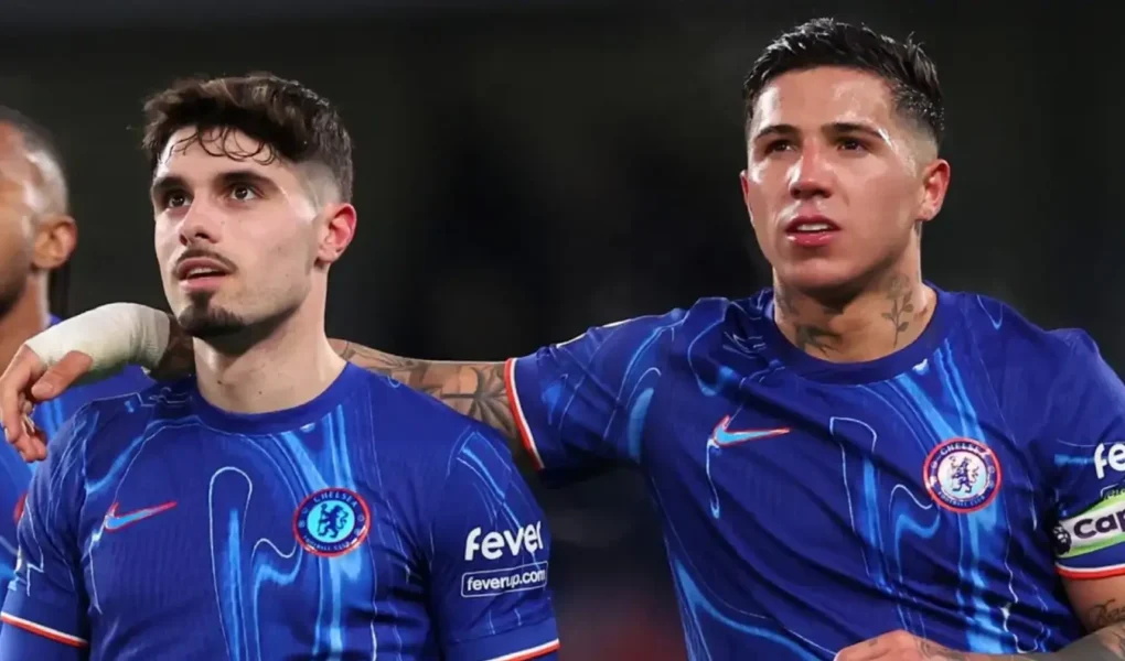 enzo fernandez e pedro neto chelsea
