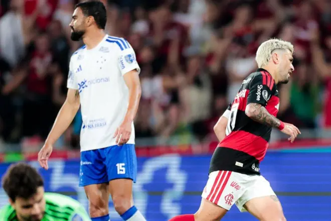 arrascaeta flamengo cruzeiro