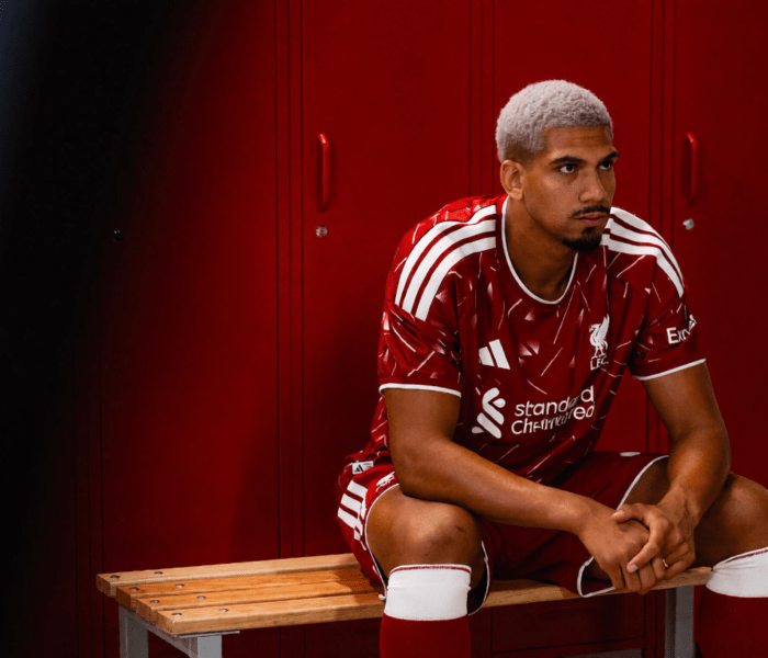 Ronald Araújo, Liverpool. Foto: Liverpool FC/Liverpool FC via Getty Images