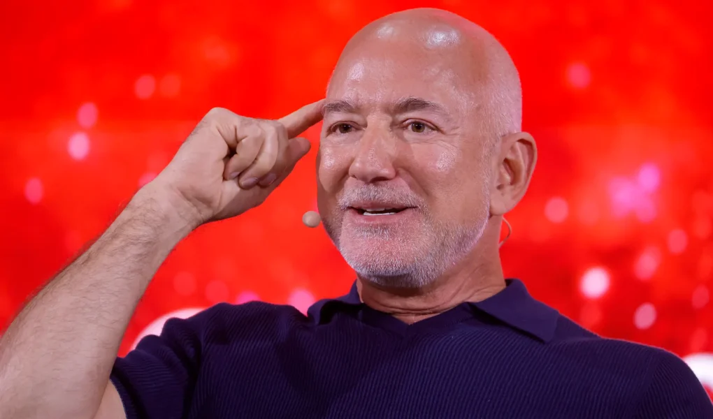 Jeff Bezos Liverpool
