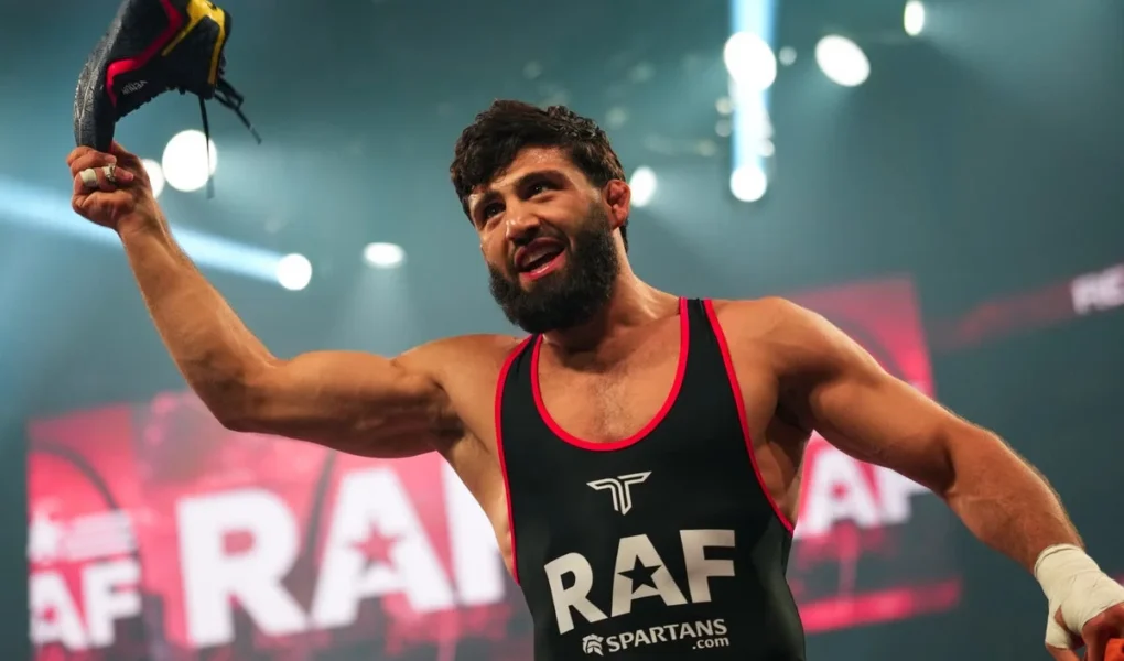 tsarukyan raf wrestling