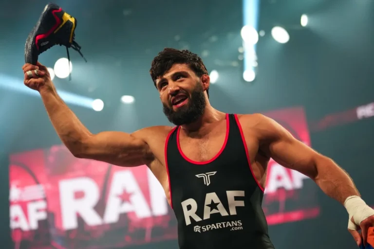 Como a RAF está transformando o wrestling e atraindo estrelas do UFC