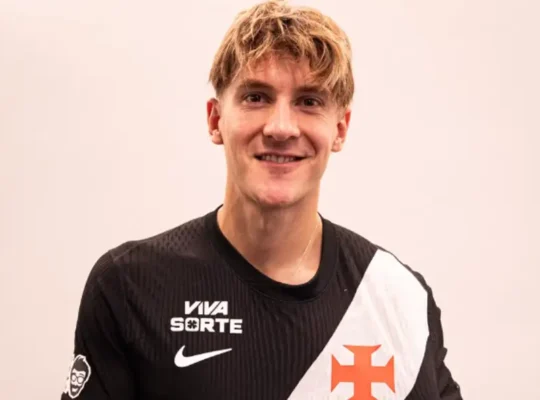 Vasco e o jogador Facundo Colídio
