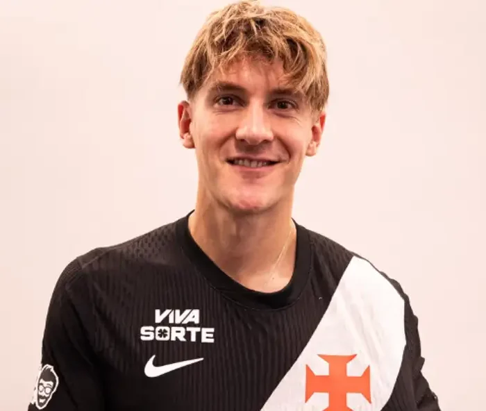 Vasco e o jogador Facundo Colídio