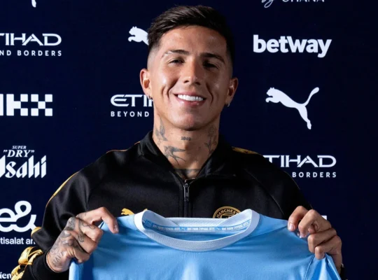 Enzo Fernández contratado pelo Manchester City